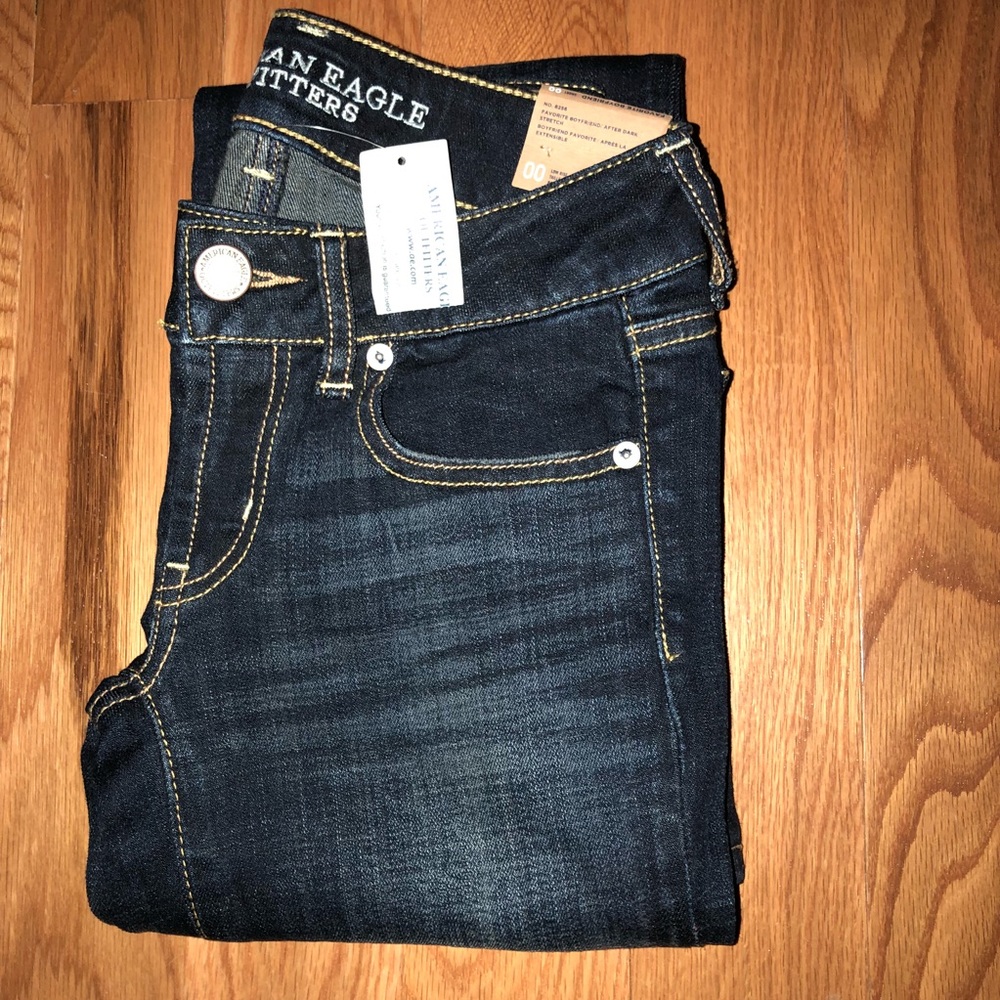 American Eagle Favorite Boyfriend Jeans NWT